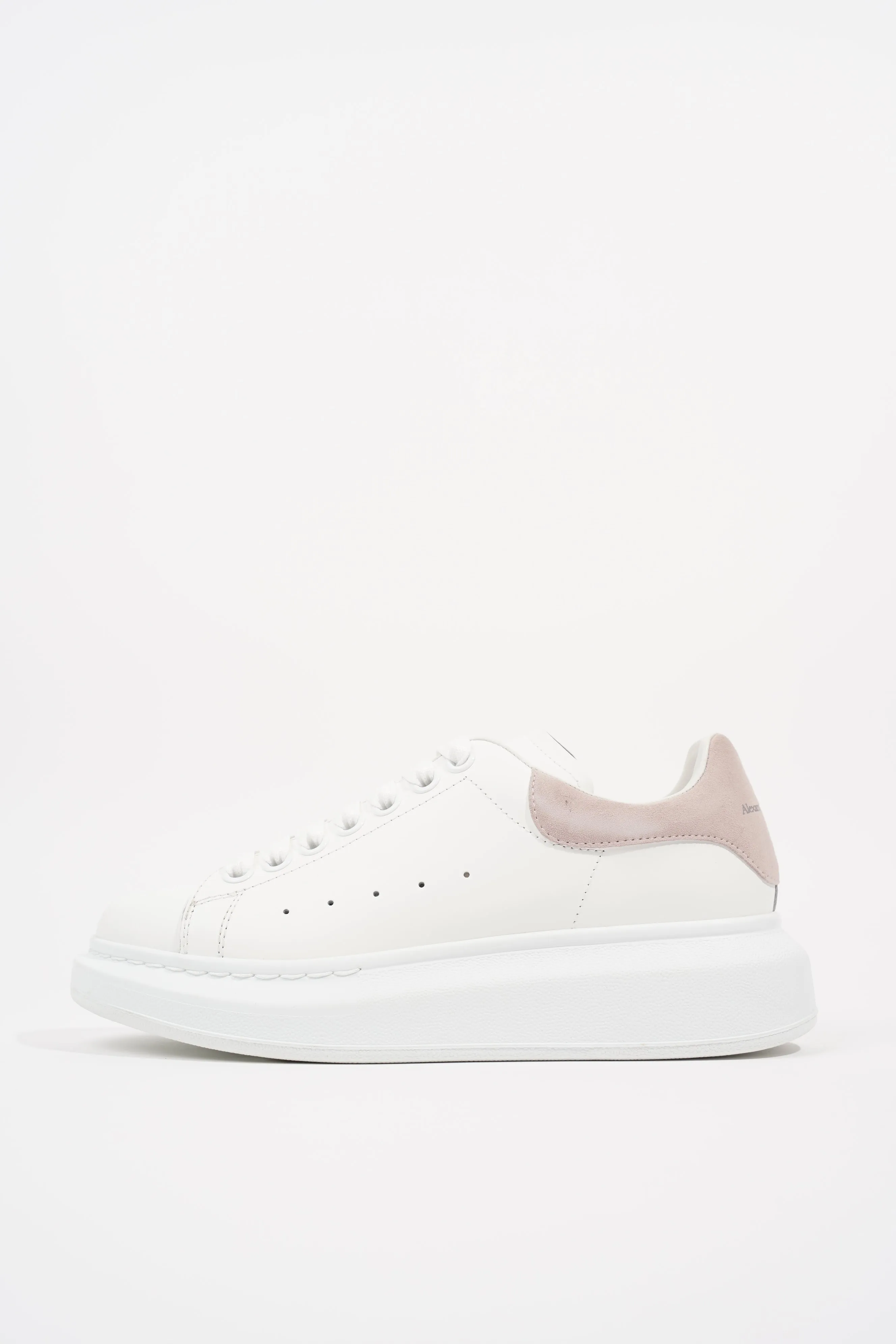 Alexander McQueen Oversized Nude Tab EU 37 / UK 4