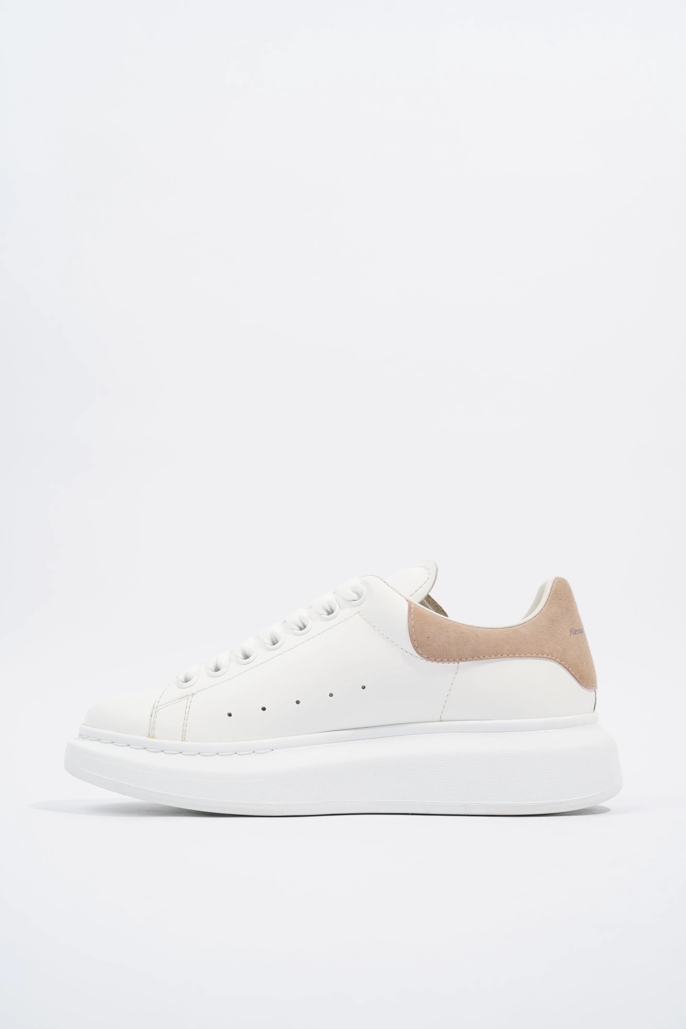 Alexander McQueen Oversized Sneaker White / Nude Tab Leather EU 38.5 UK 5.5