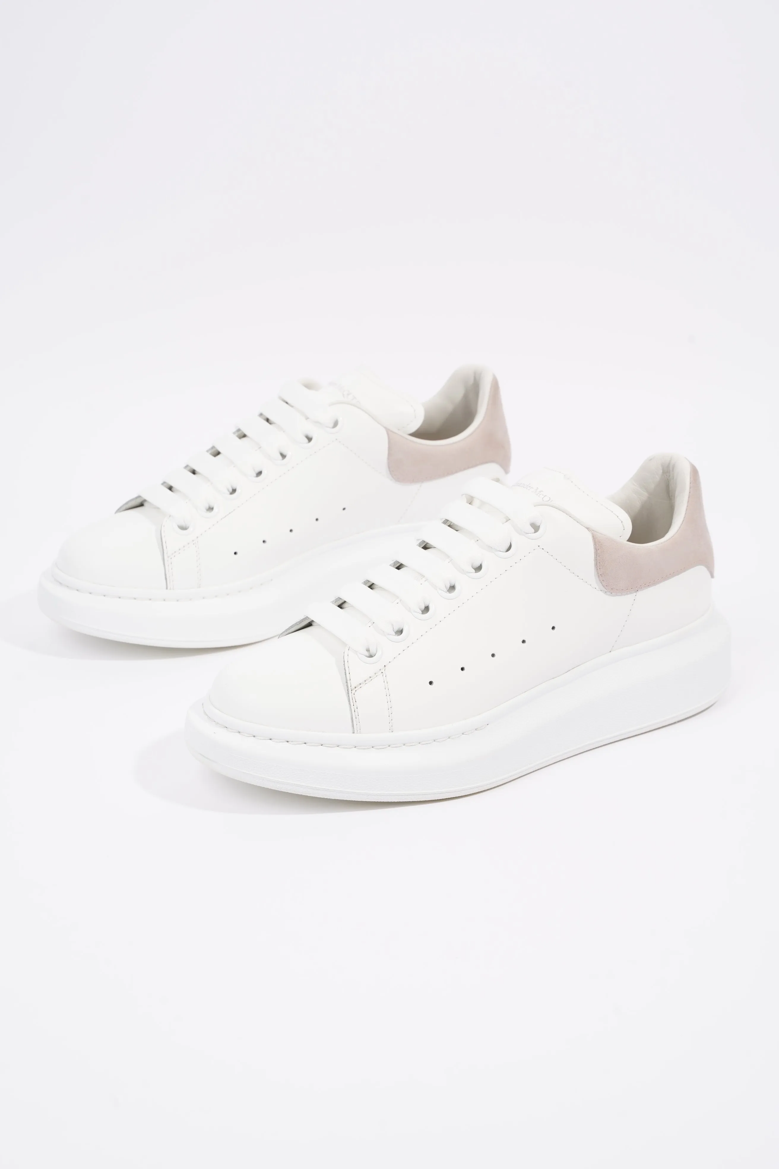 Alexander McQueen Womens Oversized Sneaker Nude Tab EU 39 / UK 6