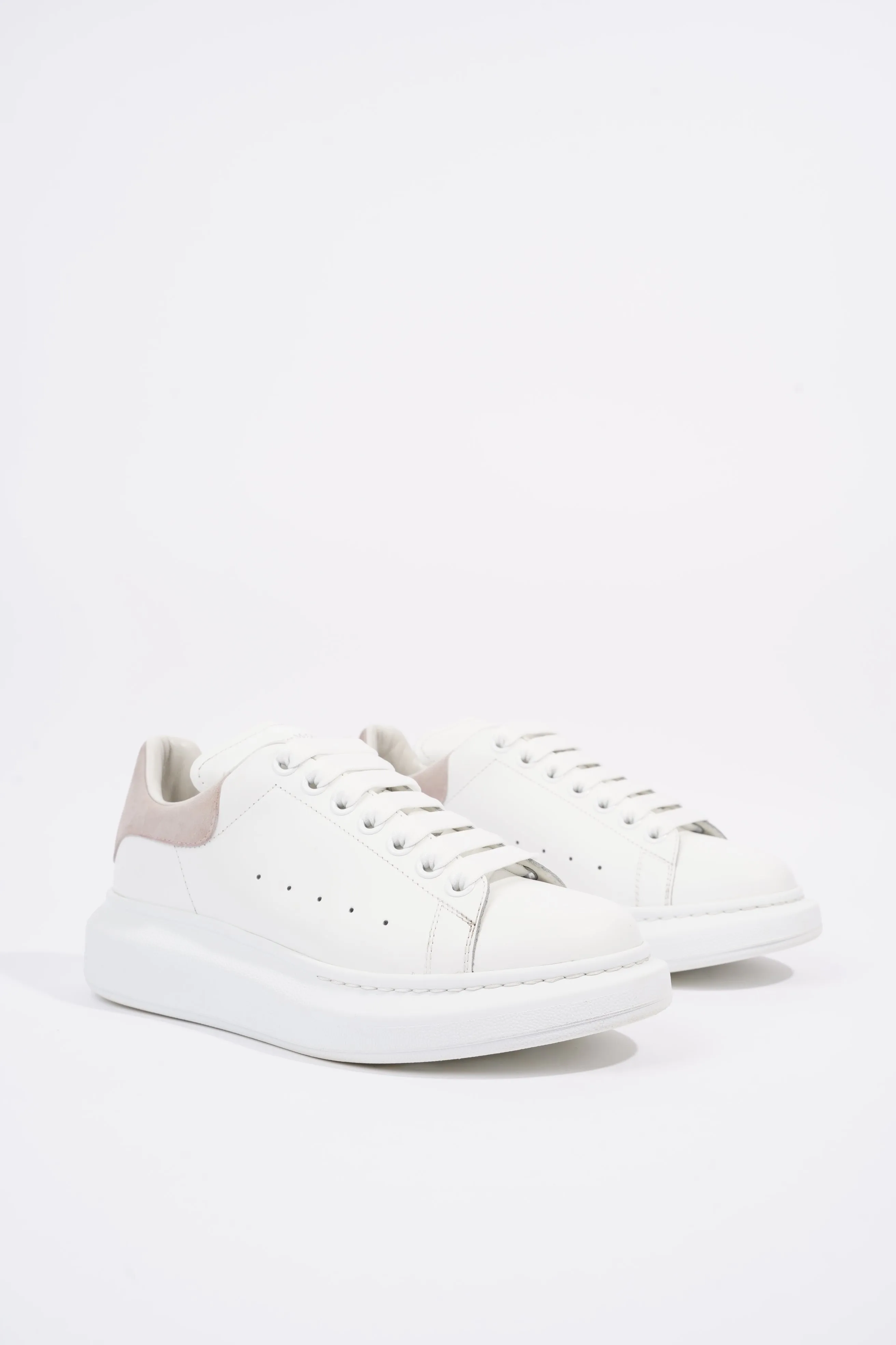 Alexander McQueen Womens Oversized Sneaker Nude Tab EU 39 / UK 6