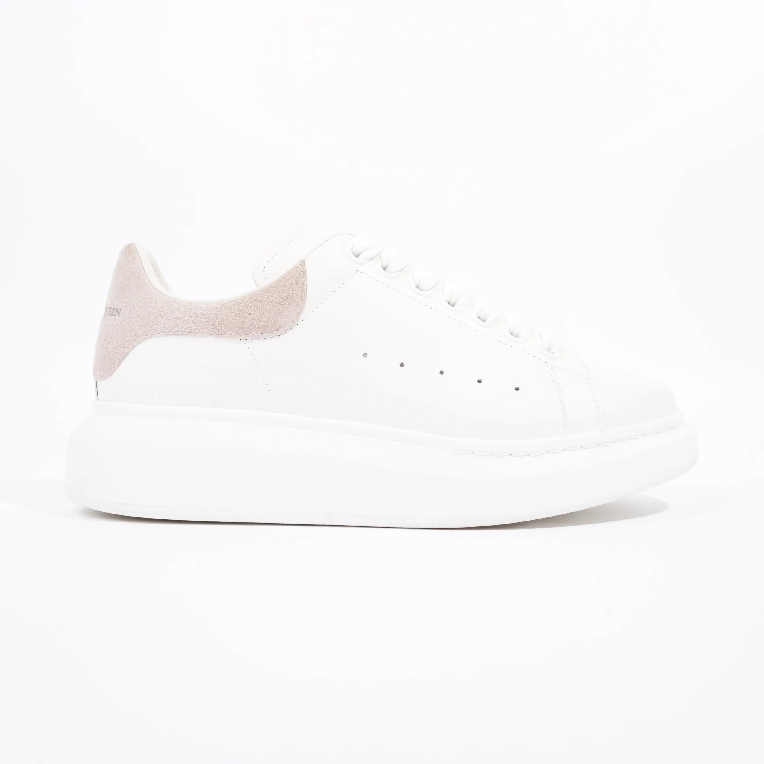 Alexander McQueen Womens Oversized Sneaker White / Nude EU 38 / UK 5