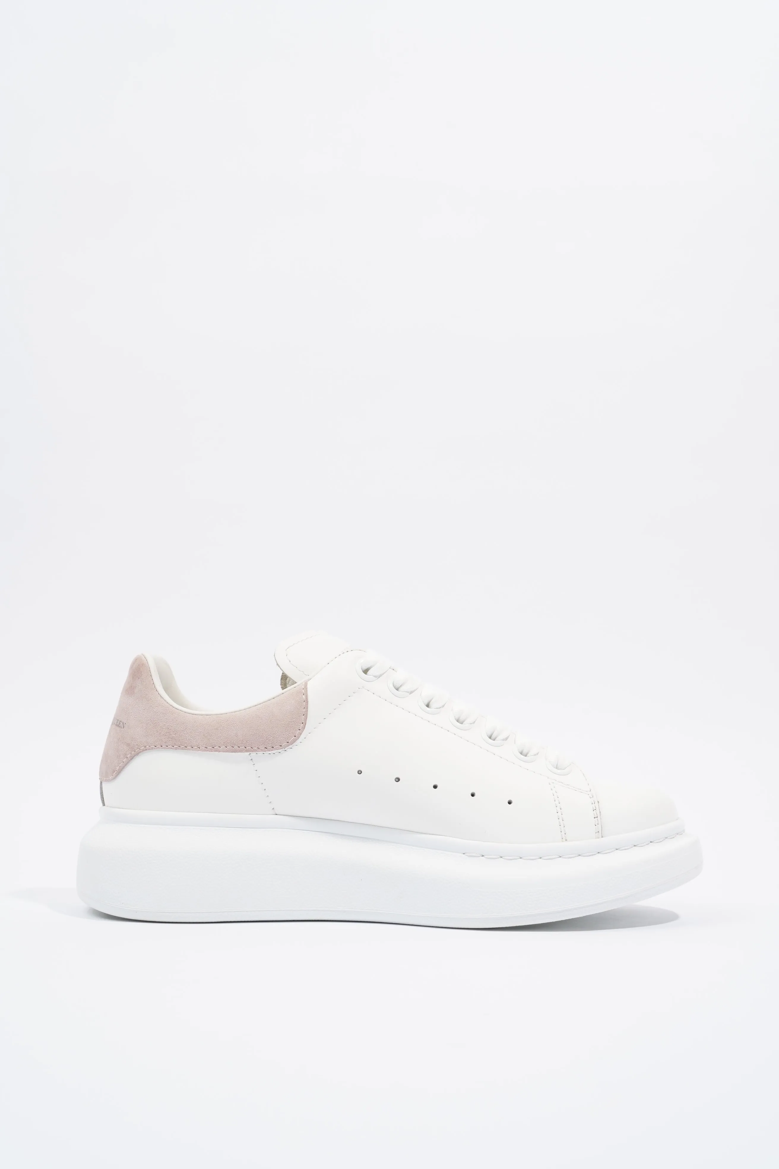 Alexander McQueen Womens Oversized Sneaker White / Nude Tab EU 38.5 / UK 5.5