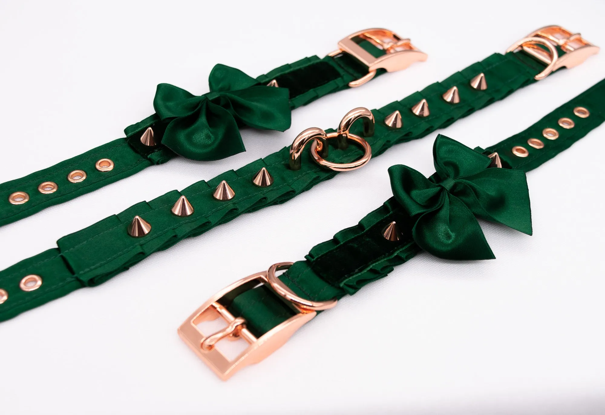 Hunter Green Rose Gold Spiked Hardware BDSM Collar