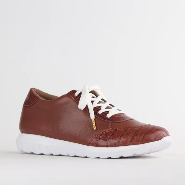 Lace-up Sneaker in Chestnut Multi - 12594