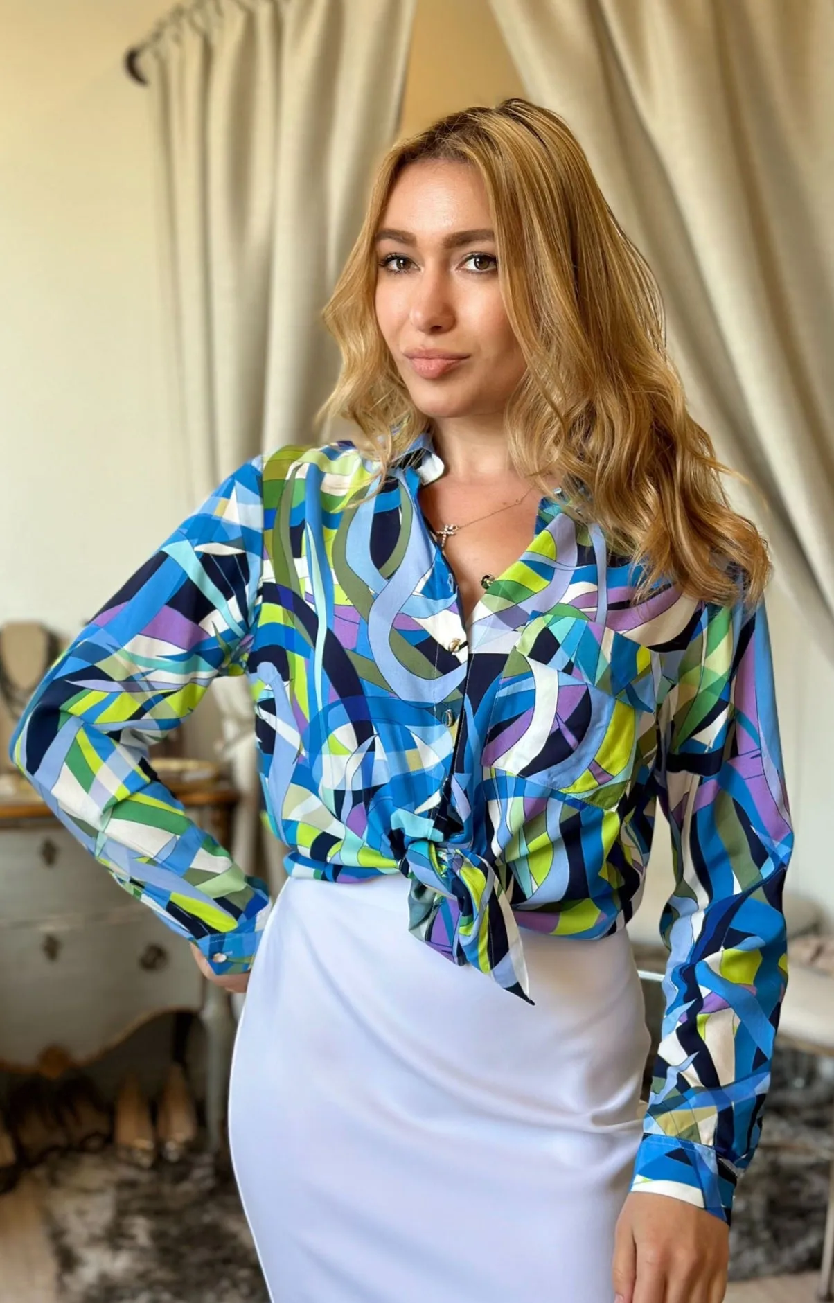 VLT's By Valentina's Long Sleeve Button Down Blouse